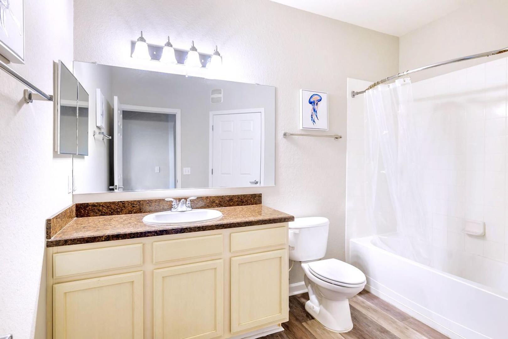 Cozy 2Br Condo - Private Balcony - Near Disney Orlando Bagian luar foto