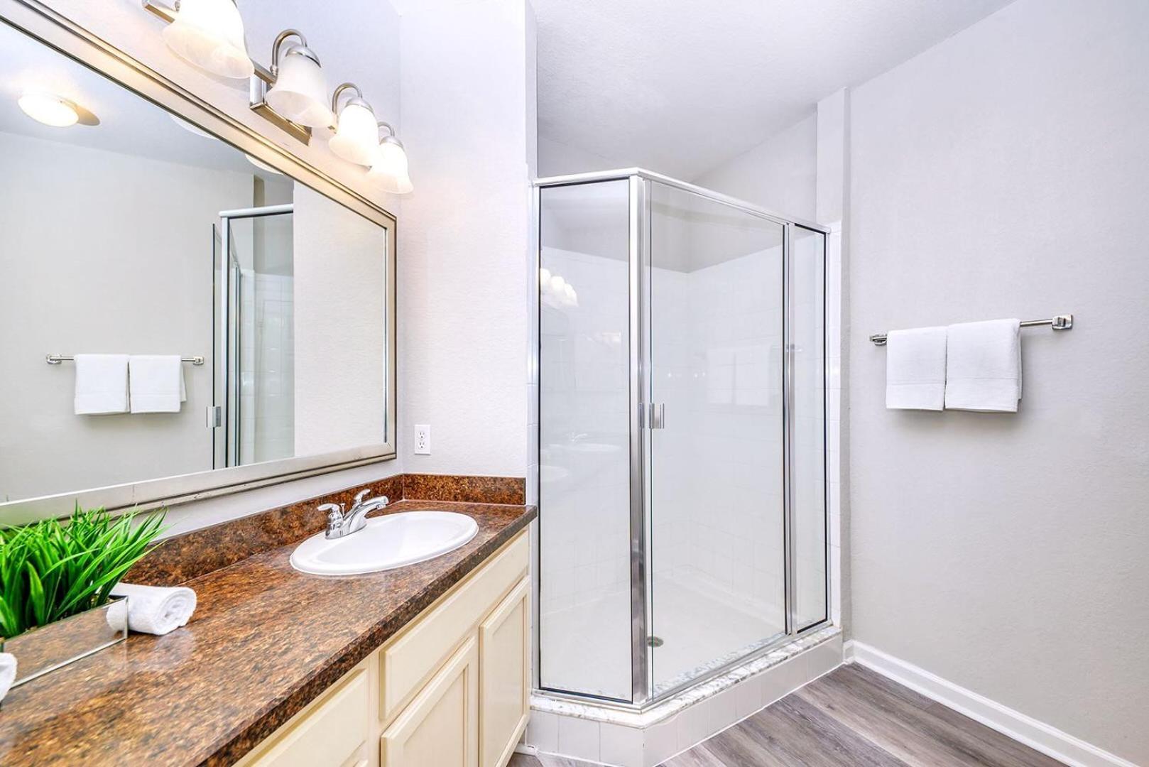 Cozy 2Br Condo - Private Balcony - Near Disney Orlando Bagian luar foto